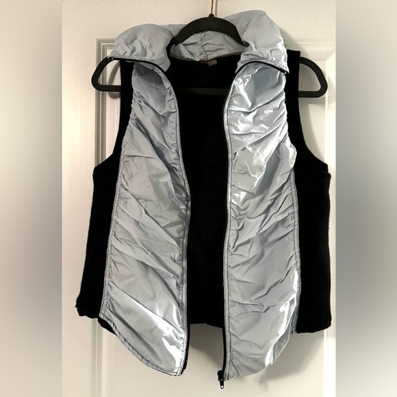 Free People Women's Blue & Black Dual Fabric Zip Up Vest Lighweight - Picture 2 of 7